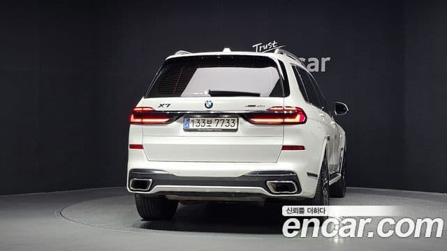 BMW X7 2025 — Фото 4/20