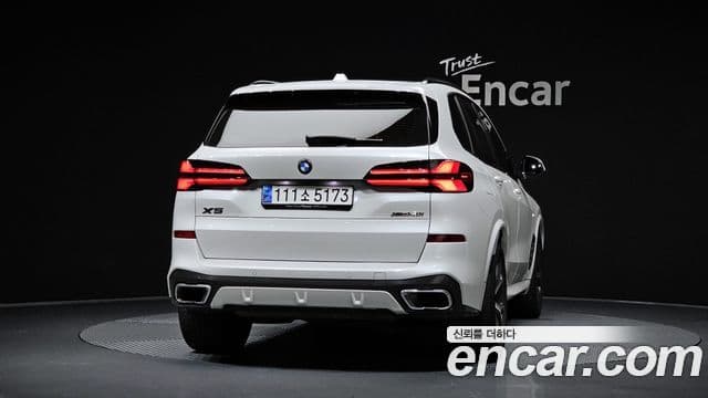 BMW X5 2023 — Фото 4/20