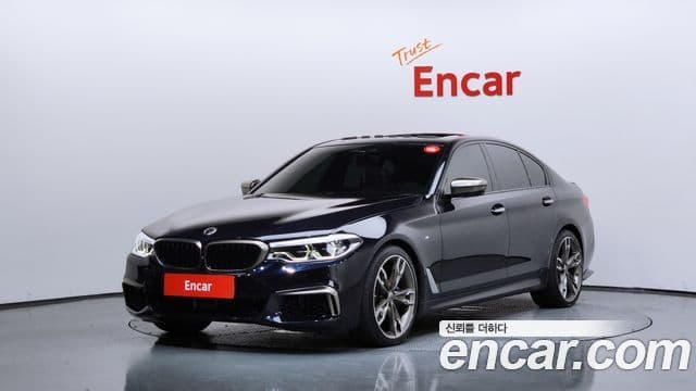 BMW 5 Series 2018 — Фото 1/20