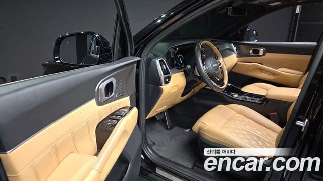 Kia Sorento 2022 — Фото 10/20