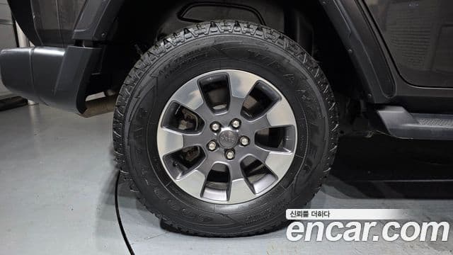 Jeep Wrangler 2019 — Photo 6/20