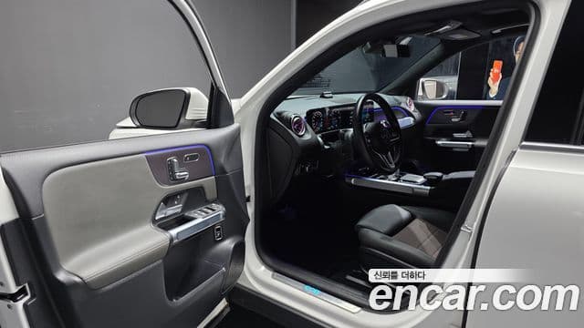 Mercedes-Benz EQB 2022 — ფოტო 5/30