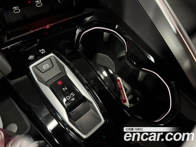 Audi Q5 2025 — Photo 4/15