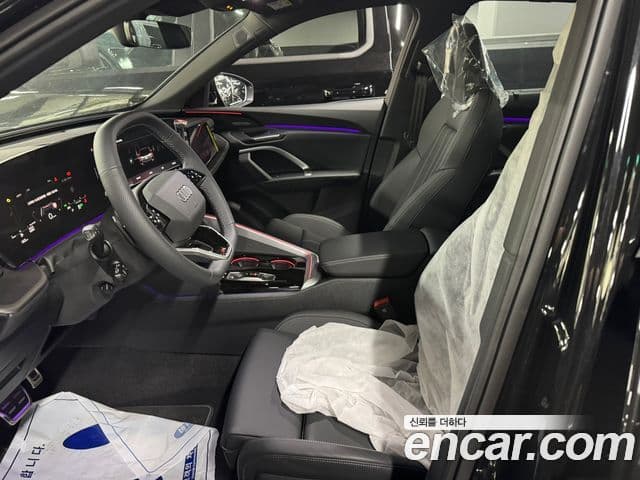 Audi Q5 2025 — Photo 11/15