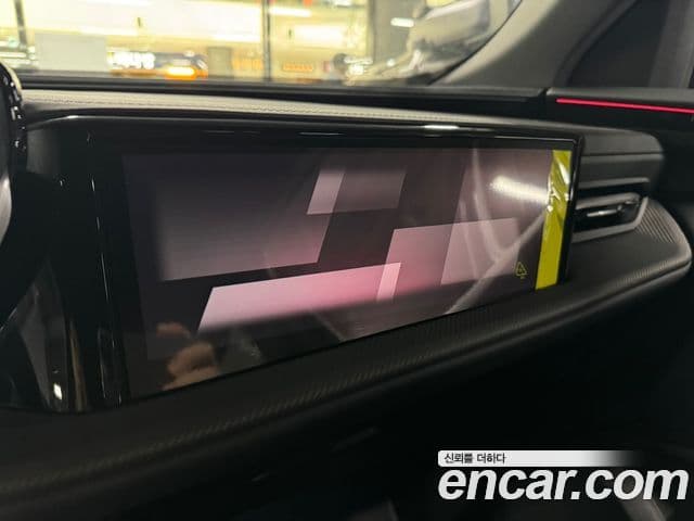 Audi Q5 2025 — Photo 10/15