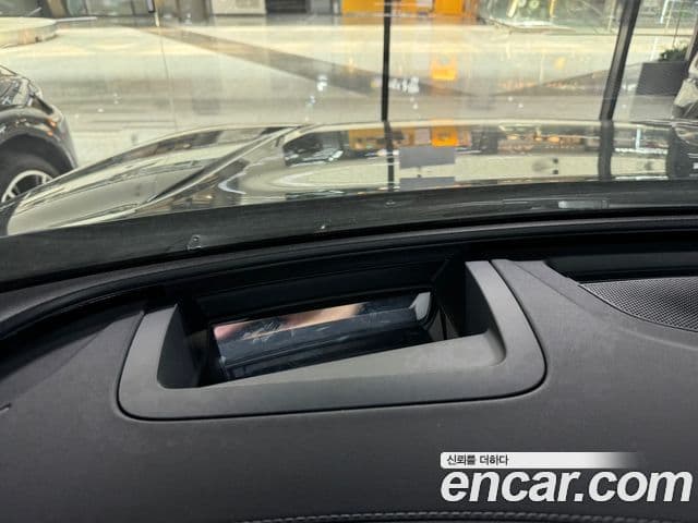 Audi Q5 2025 — Photo 9/15