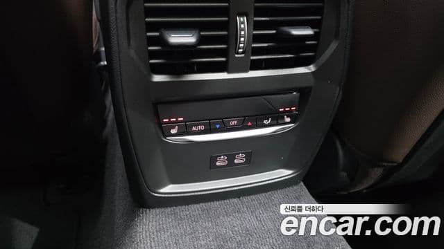 BMW 4 Series 2025 — Фото 19/20
