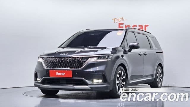 Kia Carnival 2022 — Фото 1/20