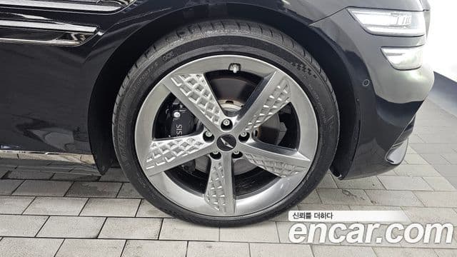 Genesis G80 2025 — Şəkil 19/38