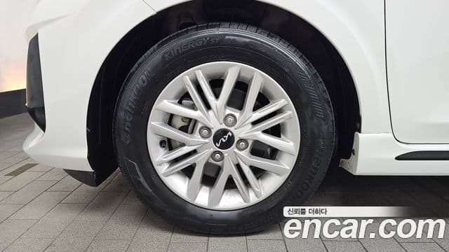 Kia Morning Urban 2022 — Photo 2/33