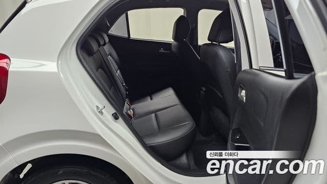 Kia Morning Urban 2022 — Photo 25/33