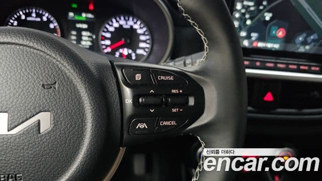 Kia Morning Urban 2022 — Photo 9/33
