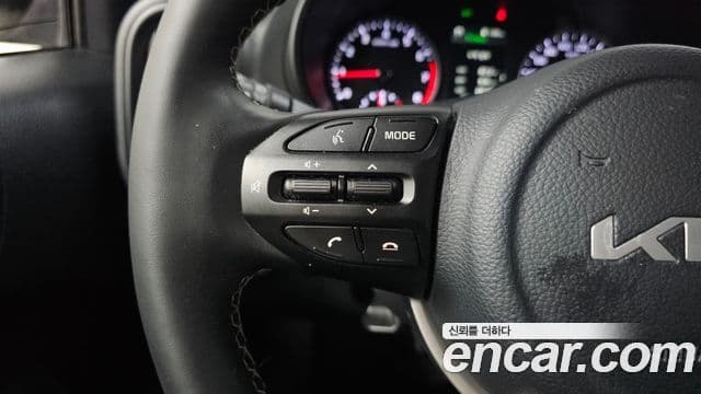 Kia Morning Urban 2022 — Photo 18/33