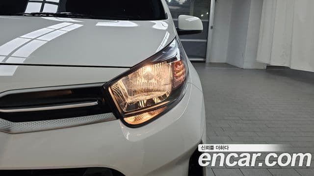 Kia Morning Urban 2022 — Photo 16/33