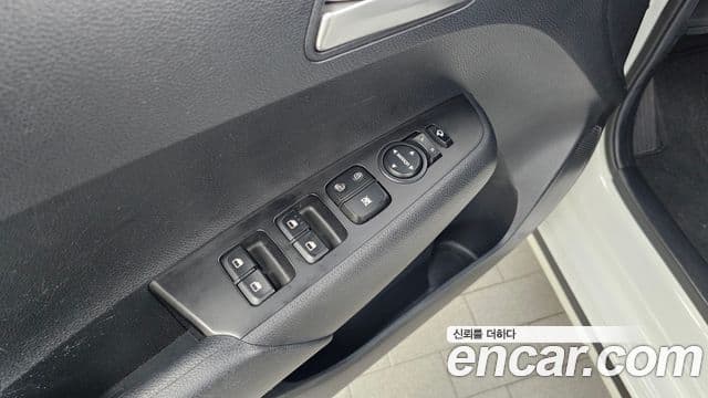 Kia Morning Urban 2022 — Photo 30/33