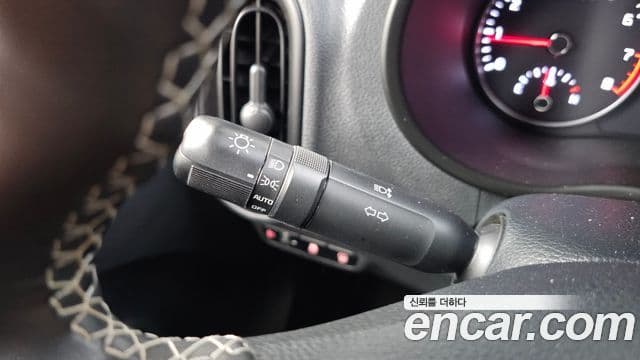 Kia Morning Urban 2022 — Photo 20/33