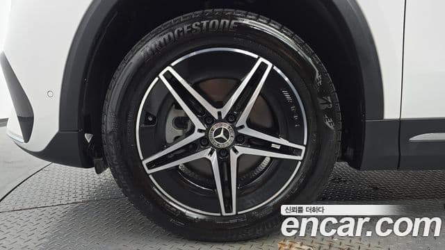Mercedes-Benz EQA 2024 — ფოტო 4/20