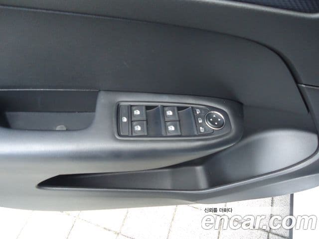 Renault Samsung XM3 2023 — Фото 10/18