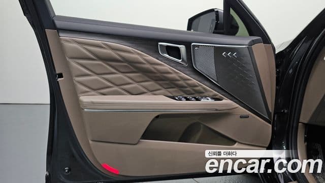 Kia K8 2022 — Photo 30/42