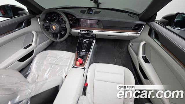 Porsche 911 2024 — Photo 4/20