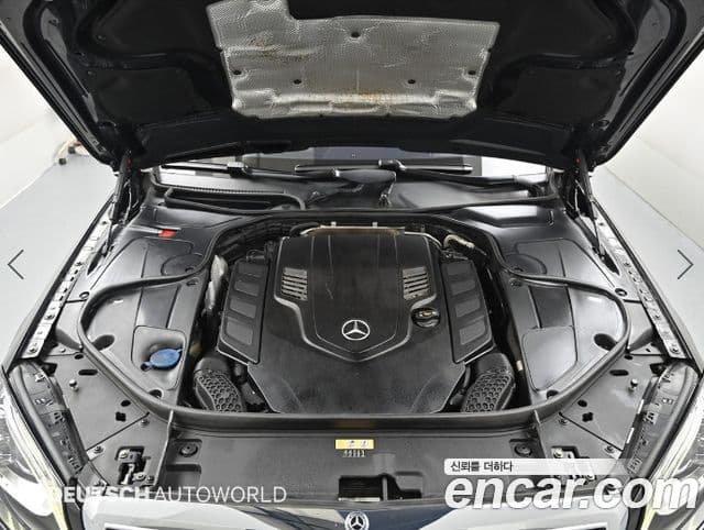 Mercedes-Benz S-Class 2018 — Photo 7/20