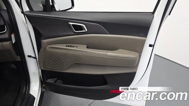 Kia Carnival 2024 — ფოტო 16/30