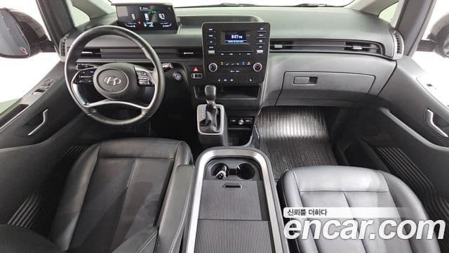 Hyundai Staria 2022 — Фото 7/20