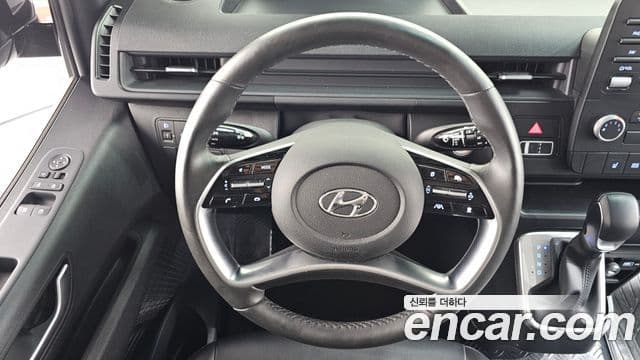 Hyundai Staria 2022 — Фото 12/20