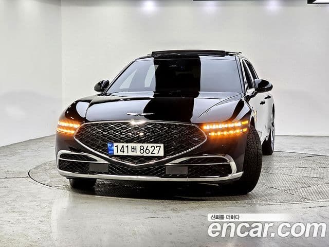 Genesis G90 2022 — Photo 5/20