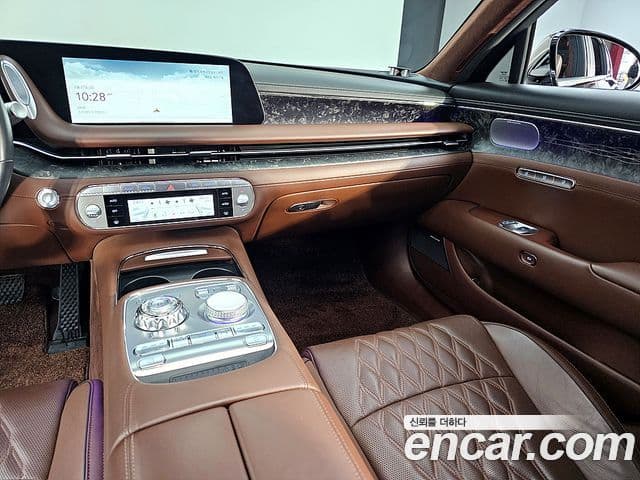 Genesis G90 2022 — Photo 16/20