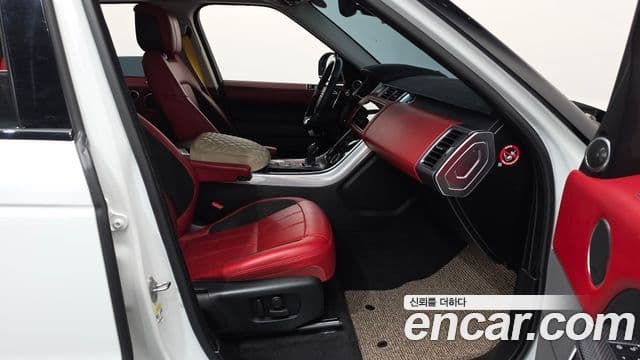 Land Rover Range Rover Sport 2019 — Şəkil 22/35