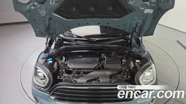Mini Cooper Countryman 2023 — ფოტო 1/34