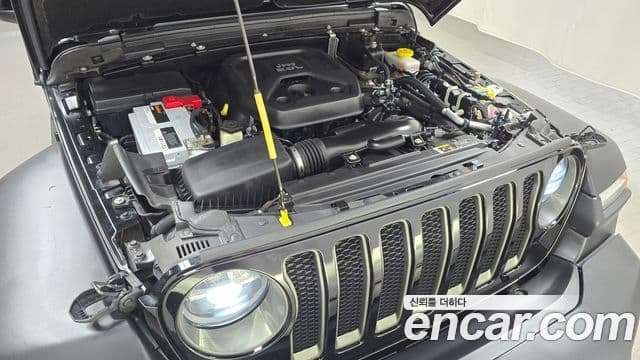 Jeep Wrangler 2020 — Photo 26/30