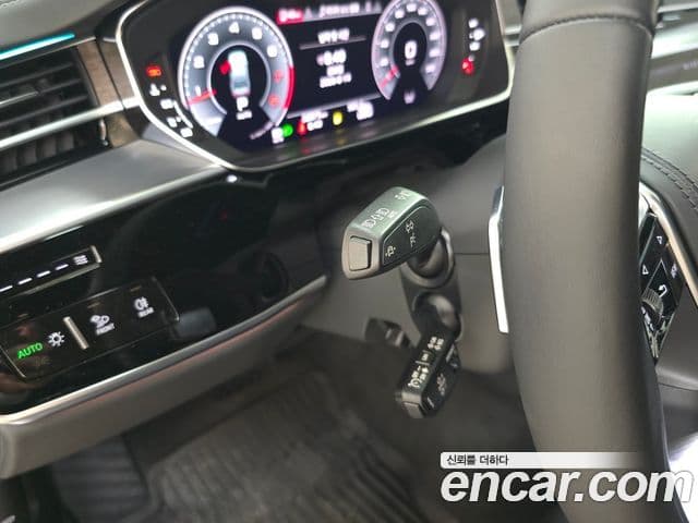 Audi A8 2023 — Şəkil 3/20
