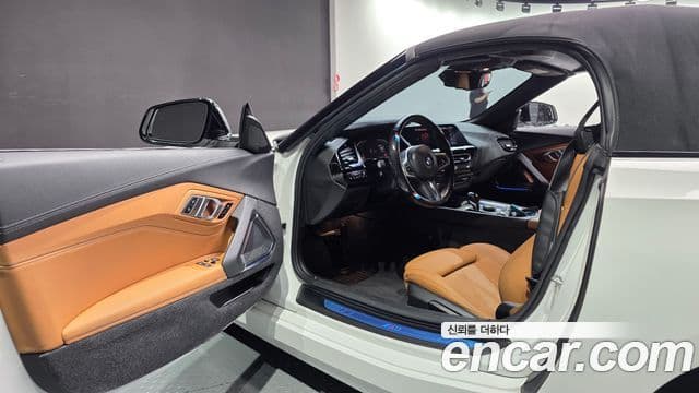 BMW Z4 2022 — Photo 6/30