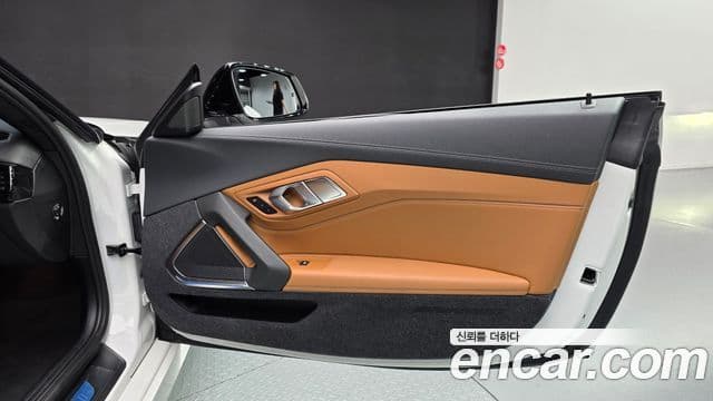 BMW Z4 2022 — Photo 10/30