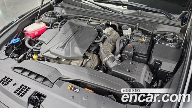 Hyundai Grandeur Hybrid 2024 — Photo 30/34