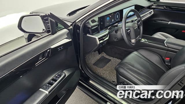 Hyundai Grandeur Hybrid 2024 — Photo 2/34