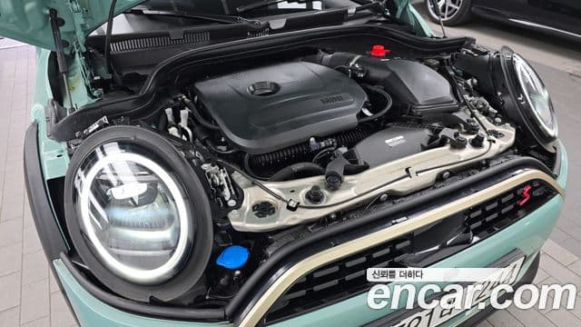 Mini Cooper S 2025 — Photo 19/31