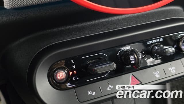 Mini Cooper S 2025 — Photo 9/31