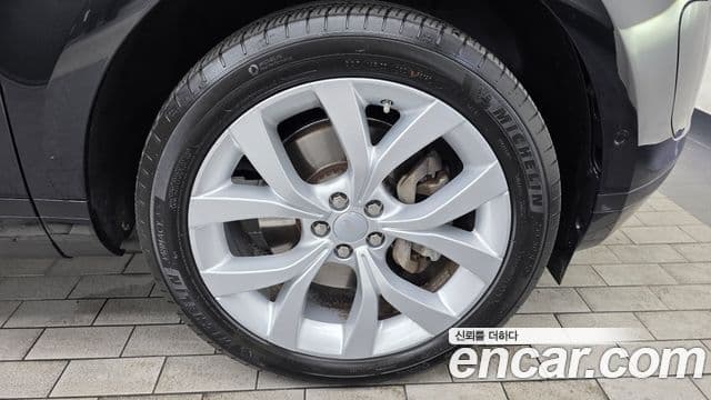 Land Rover Range Rover Evoque 2019 — Şəkil 24/32