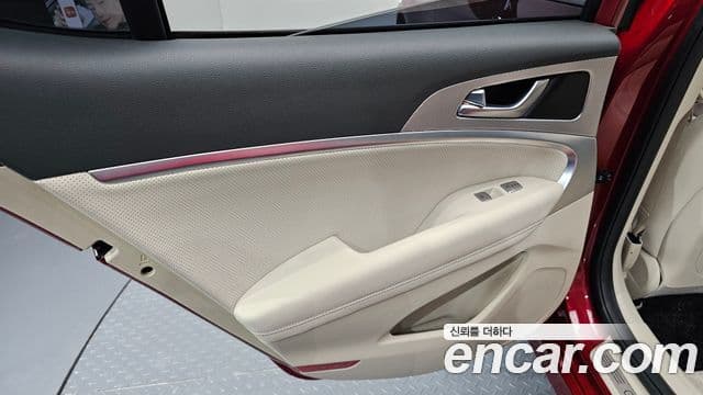 Genesis G70 2021 — Şəkil 16/33