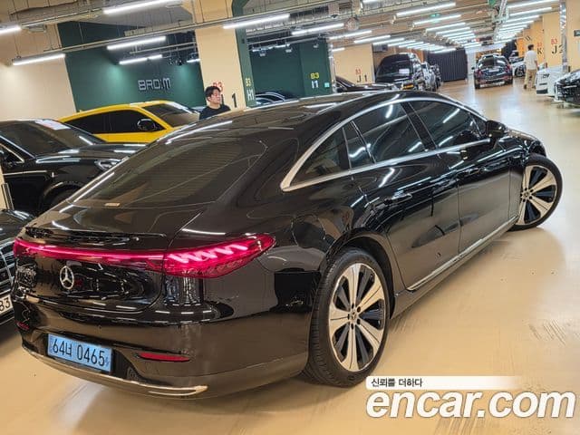 Mercedes-Benz EQS 2023 — ფოტო 7/20