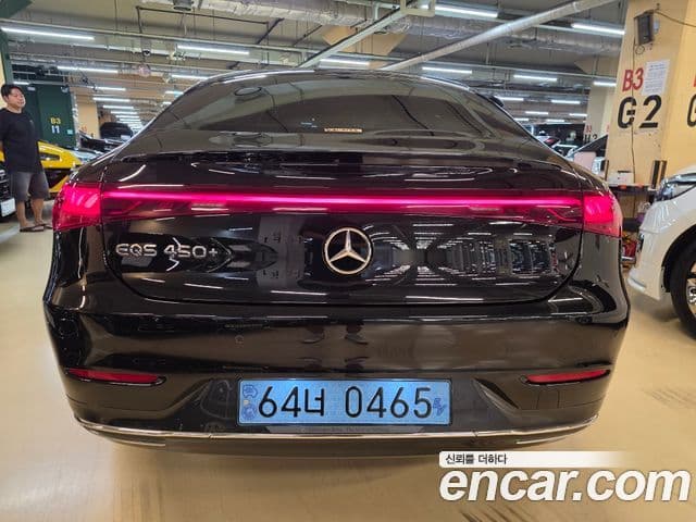 Mercedes-Benz EQS 2023 — ფოტო 8/20