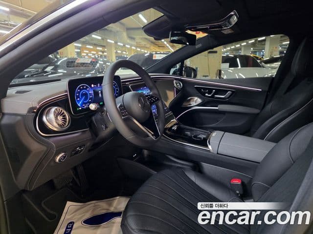 Mercedes-Benz EQS 2023 — ფოტო 16/20