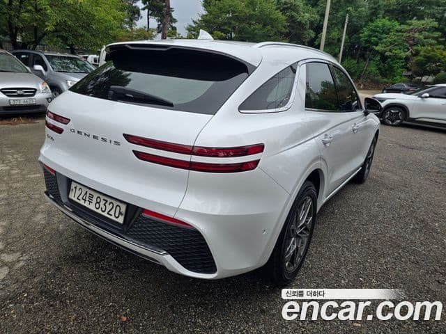 Genesis GV70 2021 — Photo 1/20