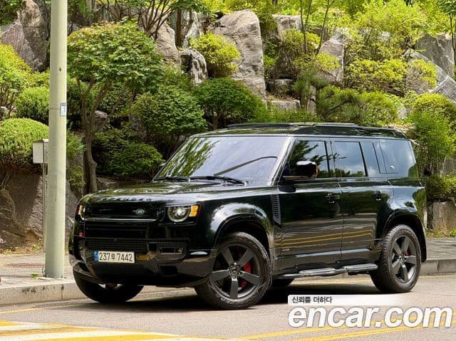 Land Rover Defender 2023 — Photo 3/20