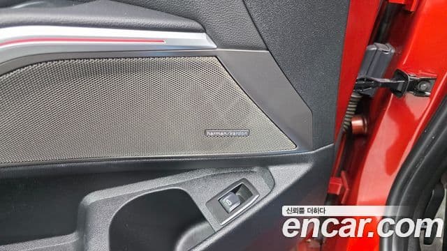 BMW 3 Series 2020 — Photo 35/35