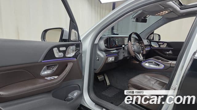 Mercedes-Benz GLS-Class 2020 — Photo 1/20