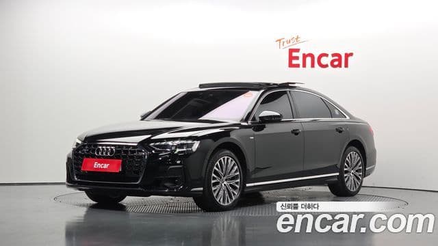 Audi A8 2023 — Photo 1/31
